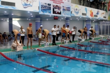 Награждение победителей республиканского турнира по плаванию в Согдийской области